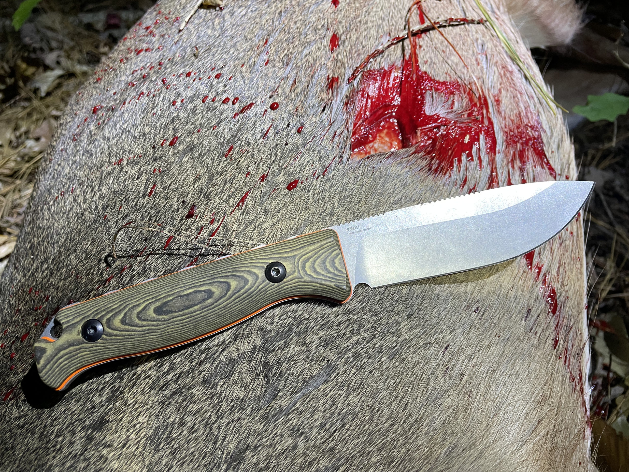 Best Deer Hunting Knife Reviews for 2023 – Gutting/Skinning